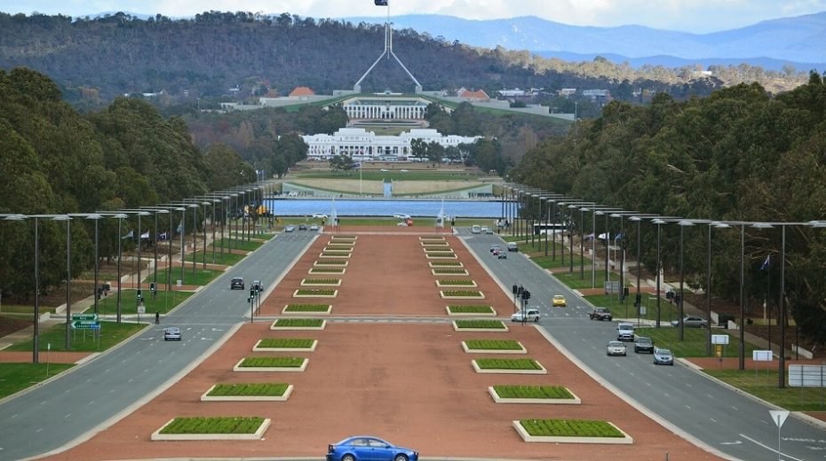 canberra-266338_1280-930x520